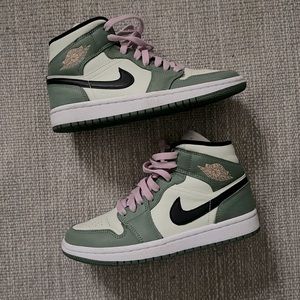 Women’s Nike Jordans